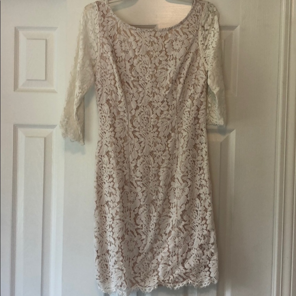 White lace Lulu’s dress - perfect for brides to be